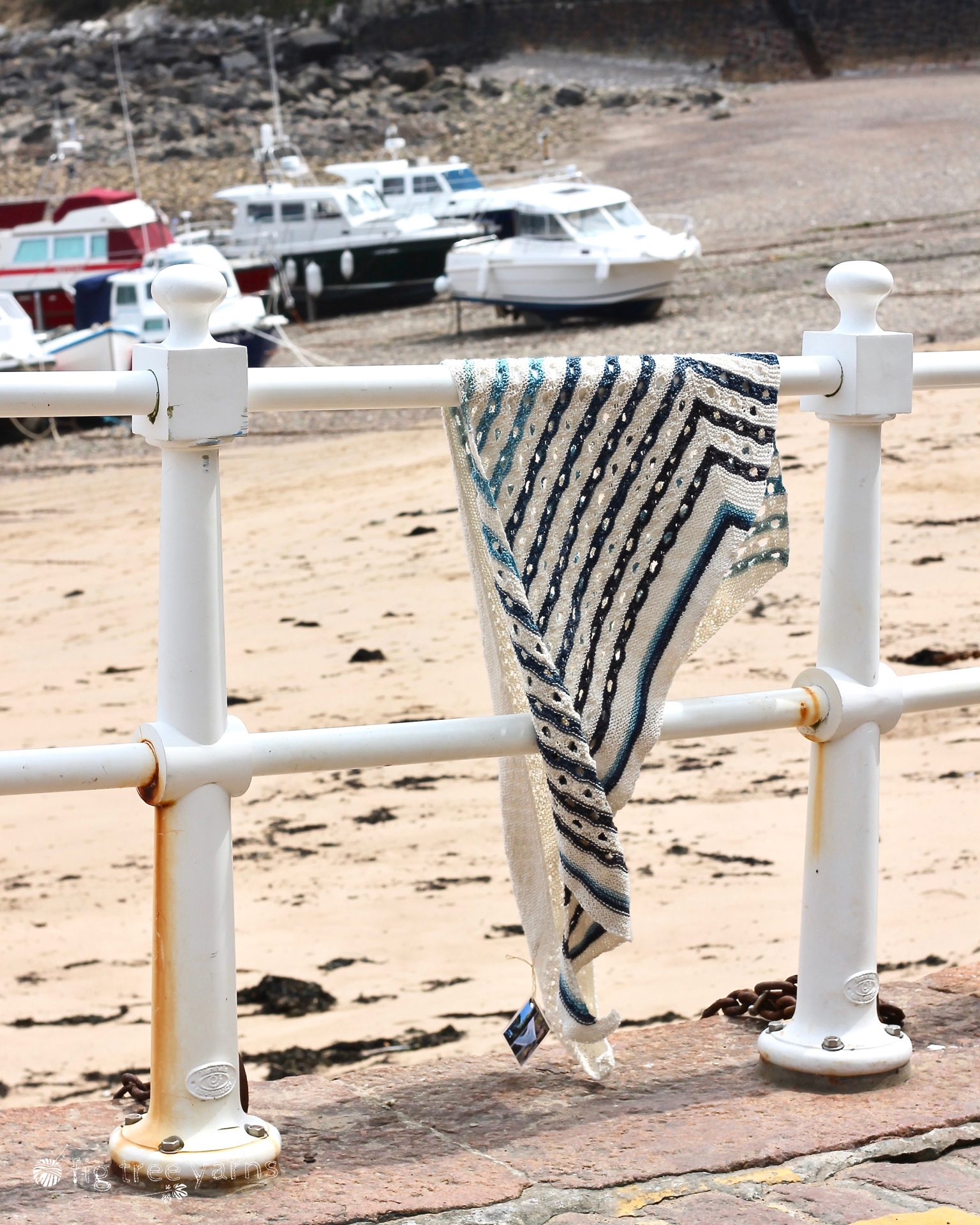 The Taurid Shawl Studio Sample