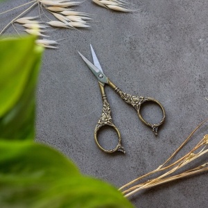 Never Not Knitting - Botanical Garden Scissors